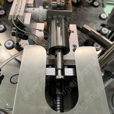 Automatic cosmetic mascara filling and capping machine4.jpg