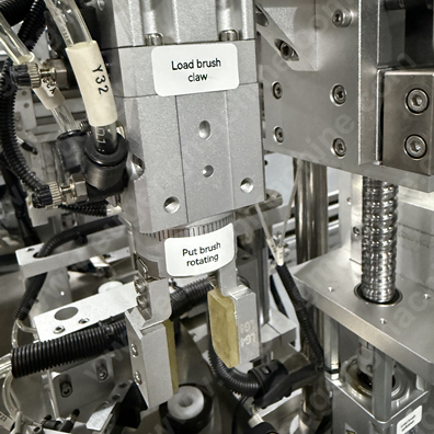 Automatic cosmetic mascara filling and capping machine8.JPG