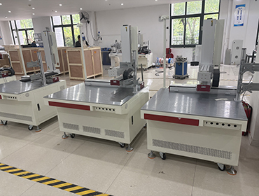 5-2 laser welding machine.jpg