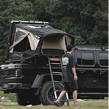 Four-Season 4X4 Roof Top Tent Aluminum Hard Shell Camping Tent supplier