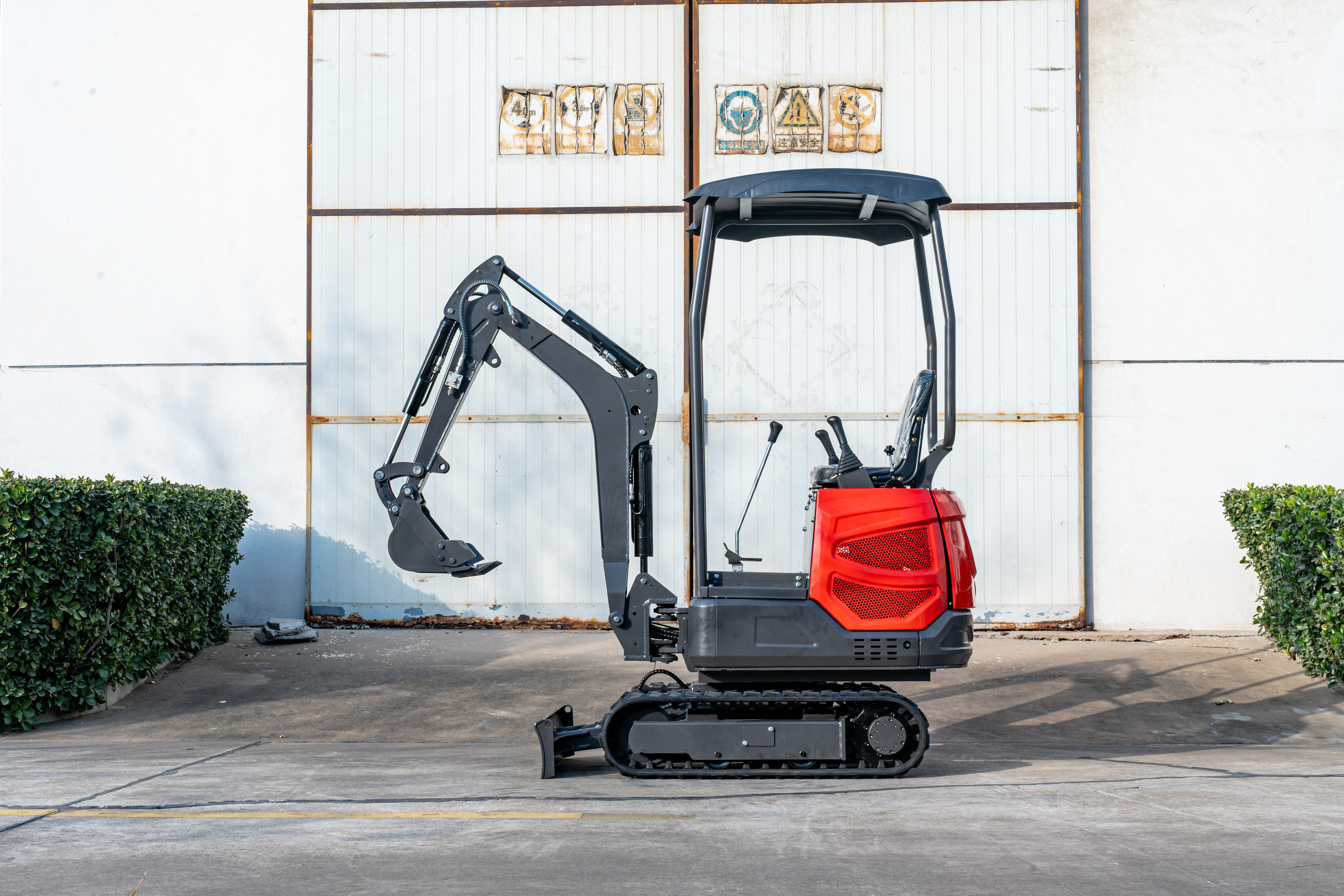 New 1.3 Ton Low Price Construction Red Excavator Track Extension Energy Saving Great Value Good Sale