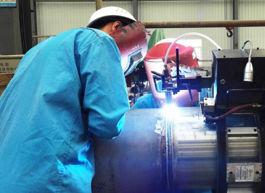 Why Spot Welding is Required During circumferential welds of pressure vessels