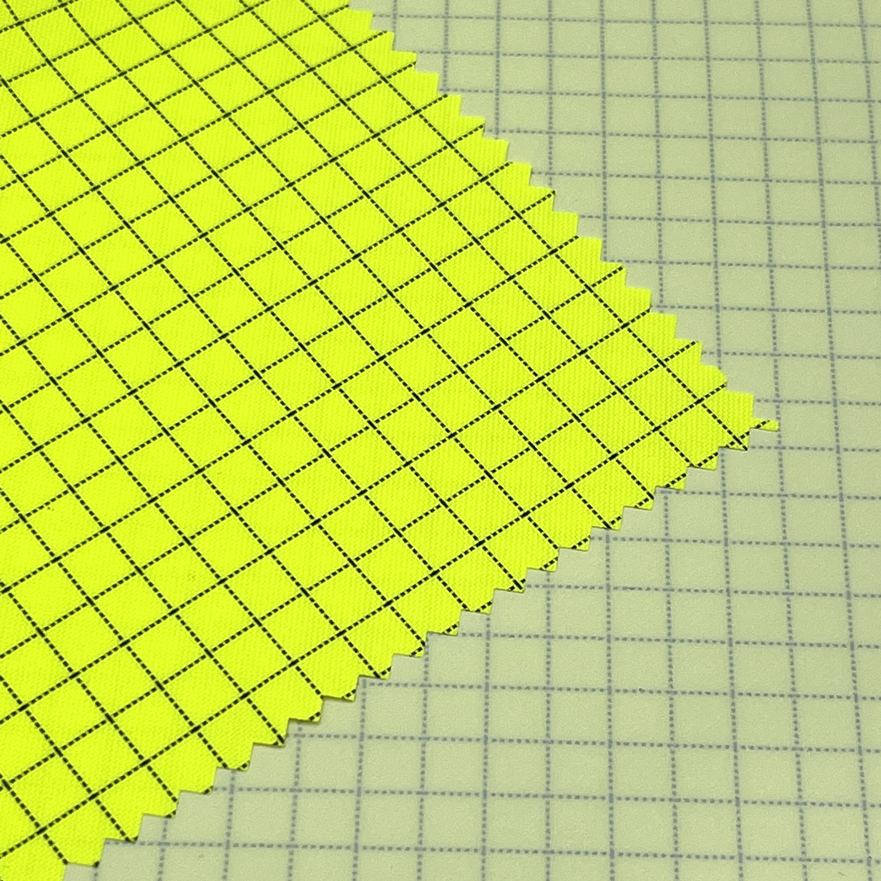 300D Conductive Polyester ESD Flame Retardant EN14116 Fabric